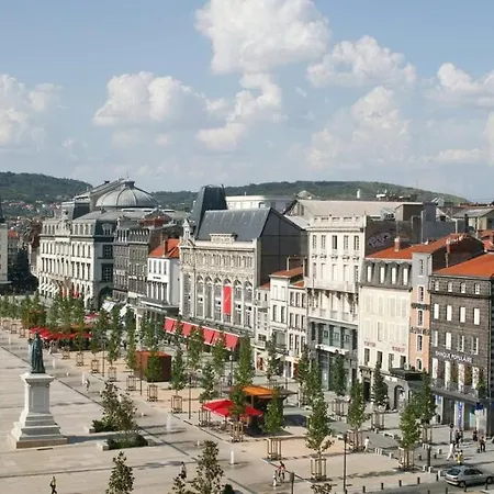 F1 Avec Vue Degagee, 6 M2 Terrasse, Wi-fi * كليرمونت-فيراند